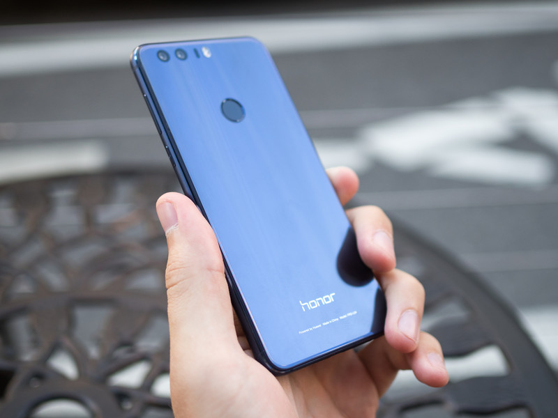Tìm địa chỉ thay nắp lưng Huawei Honor 8 chất lượng 
